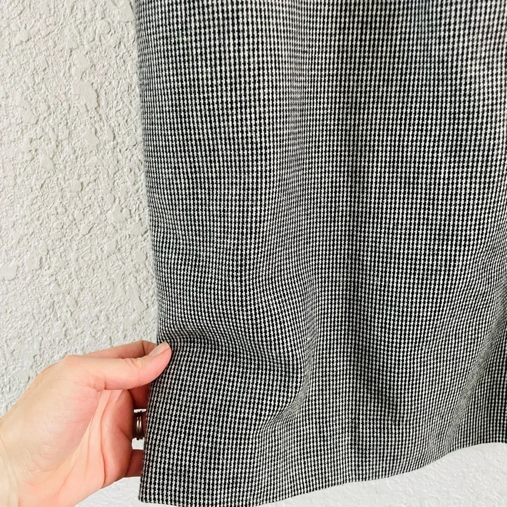 Lord & Taylor darling skirt